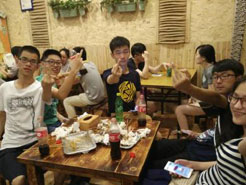 沂源烧烤加盟,学烧烤技术,开烧烤店多少钱疯狂烤翅加盟